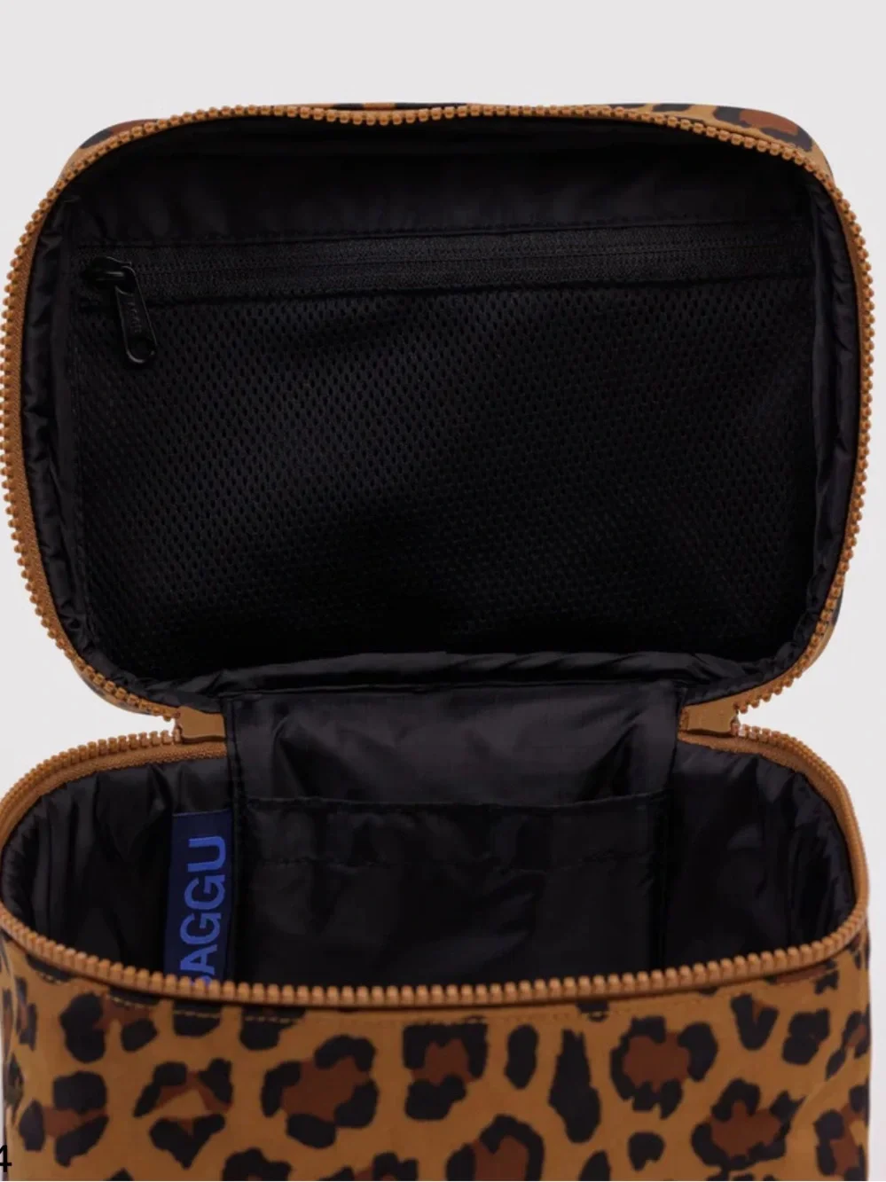 BAGGU Large Cosmetic Case In Leopard